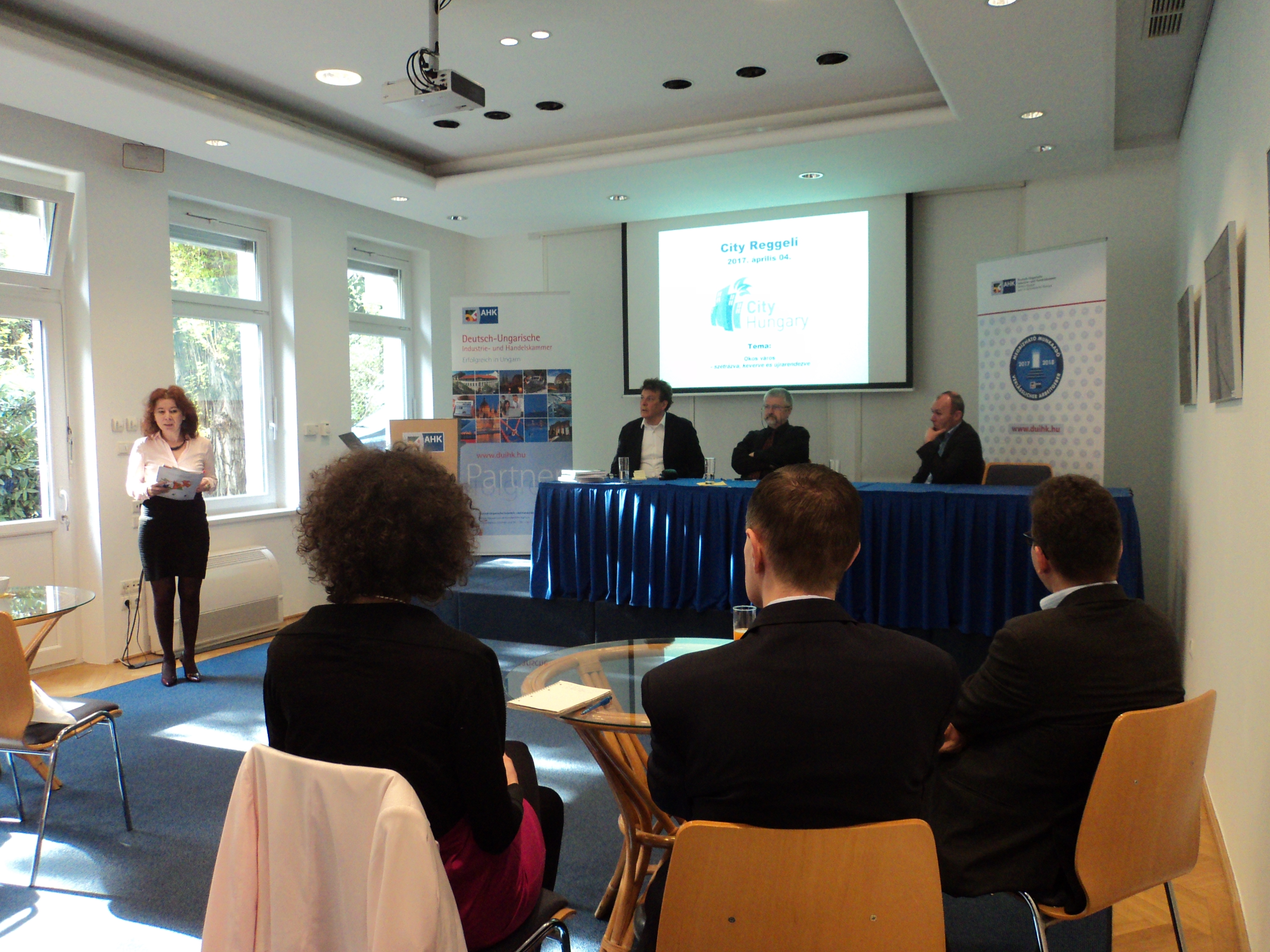 City Reggeli – smart city újrakeverve City Reggeli 2017.04.04