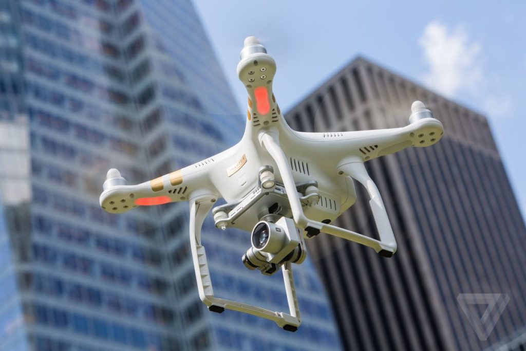 Repülő autók, drónok?  A jövő? 