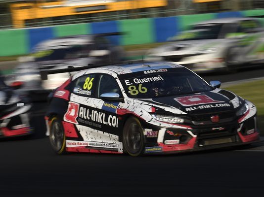 Guerrieri győzött a WTCR harmadik futamán a Hungaroringen