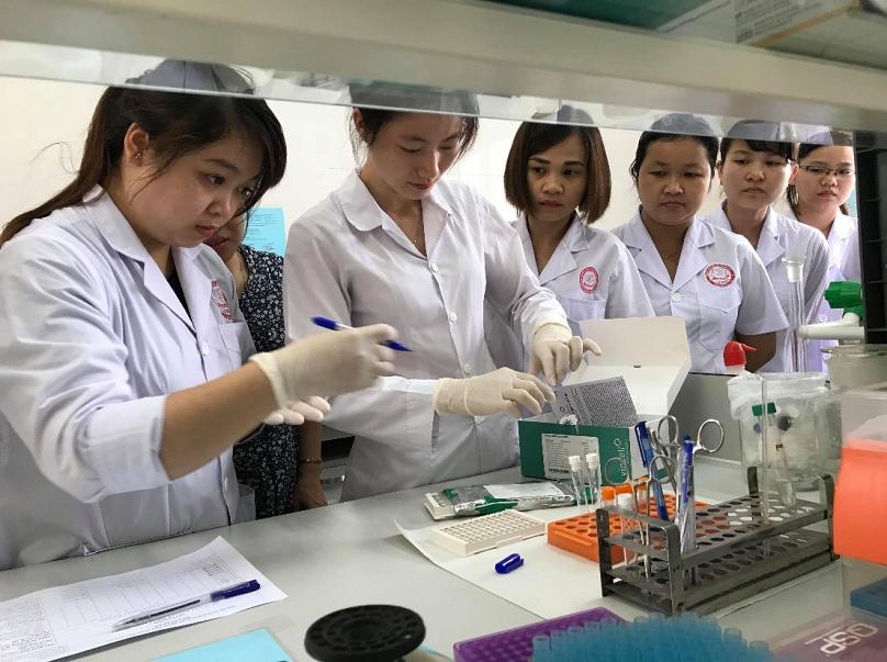 Japán nem csak pénzzel támogatja Vietnámot a koronavírus ellen