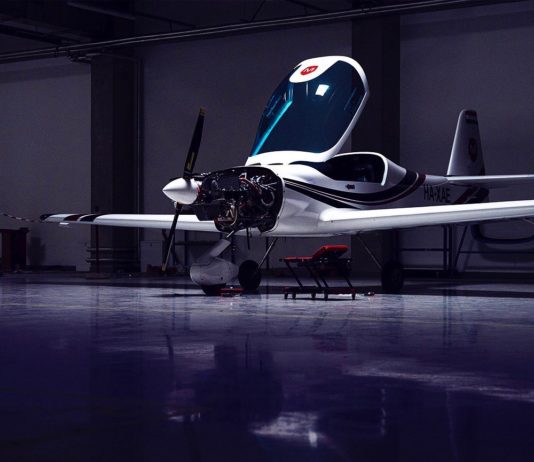 Közösen fejleszt elektromos repülőgépeket Az Óbudai Egyetem és a Magnus Aircraft Zrt. Repülőgépgyártás-(Óbudai Egyetem - Magnus Aircraft)
