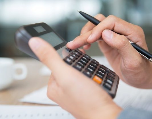 750 milliárd forintnyi adócsökkentésről döntött a gazdasági kabinet adócsökkentés